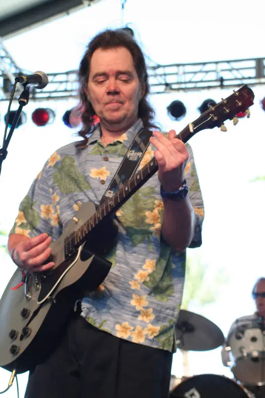 Roky Erickson performing live